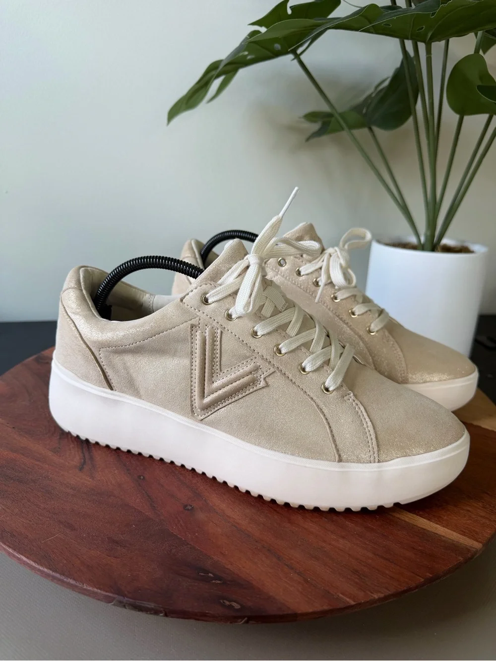 Vionic Kearny Lace-Up Gold Metal Sneakers